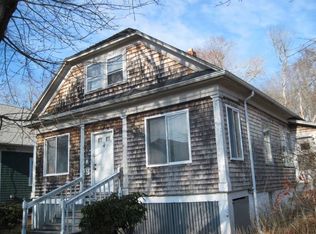 30 Ash St, Fairhaven, MA 02719