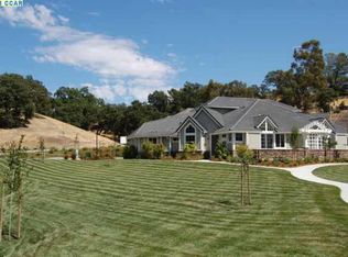 124 Sugarloaf Ln, Alamo, CA 94507