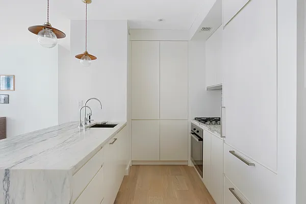 Sold by Compass | media 5