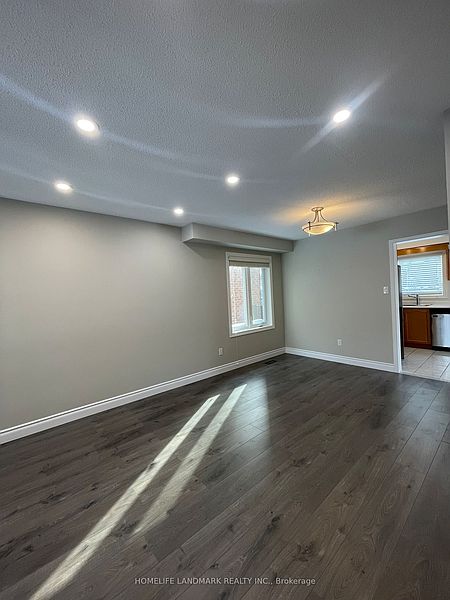 Burlington House for rent - 3 Bedrooms — photo 5
