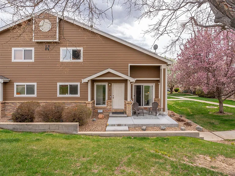 1601 Great Western Dr #N1 — Photo 1