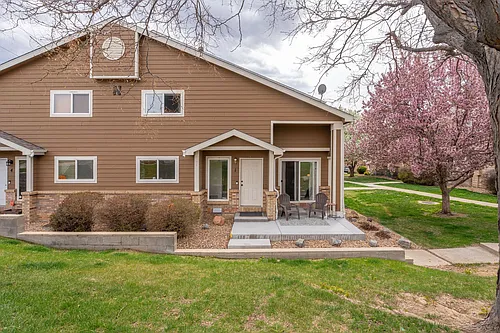 1601 Great Western Dr #N1 Photo 1