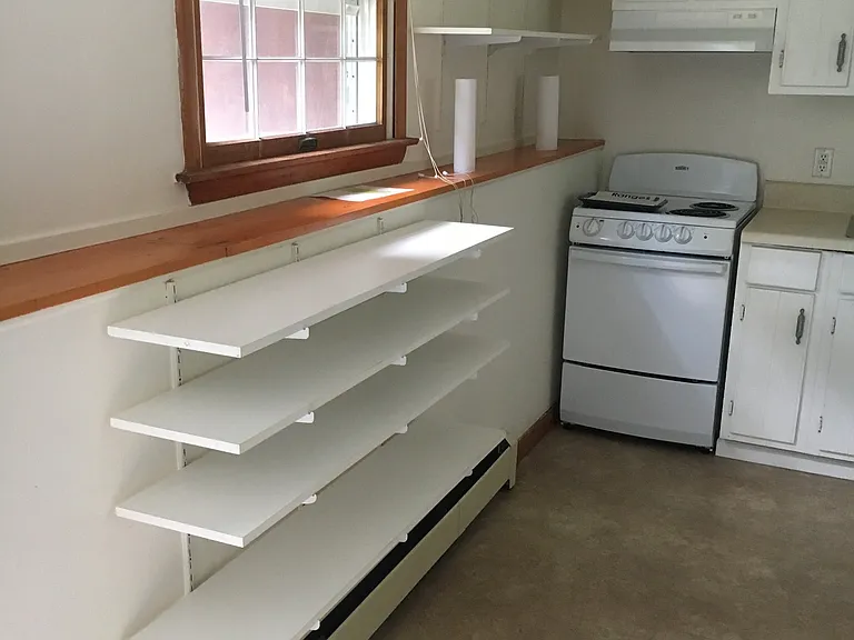 109 Eastern Heights Dr — Photo 3