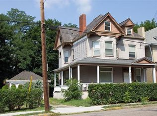 585 Forest Ave, Pittsburgh, PA
