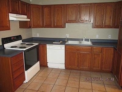 5th image of 2511 W Harris Ave