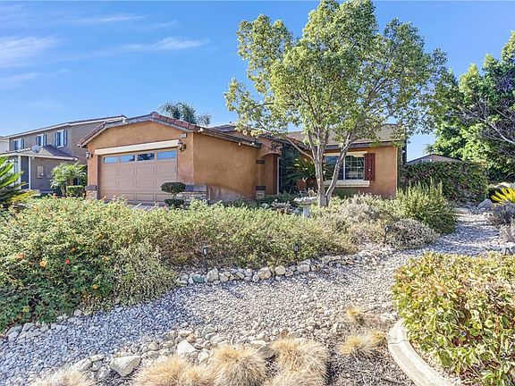 3rd image of 15381 Mallard Ln