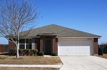 1st image of 15838 Bellister St
