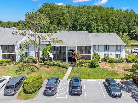 2nd image of 1290 PINE RIDGE CIRCLE E #E1