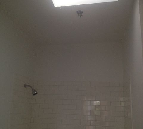 5th image of 425 Washington Ave APT 3