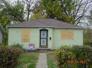 1068 W Cerro Gordo St, Decatur, IL 62522