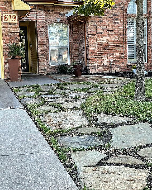 1st image of 619 Tulane Dr