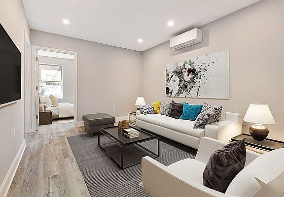 3rd image of 243 Bleecker St Unit 2