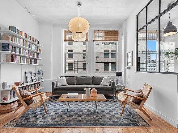 3rd image of 258 Broadway #35