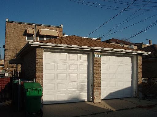 2nd image of 1802 S Oak Park Ave
