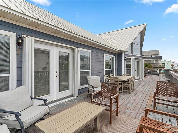 3rd image of 8175 White Sands Blvd