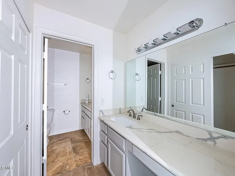 11011 N 92nd St #2072 — Photo 23