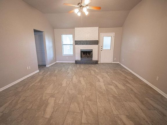3rd image of 5302 Leadville Dr