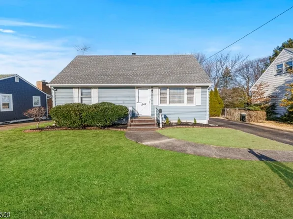 60 E Emerson St, Clifton City, NJ 07013