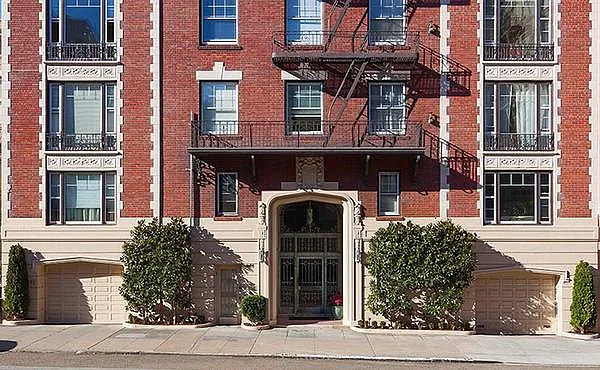 2140 Pacific Avenue Front of Building
