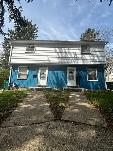 907 E Forest Ave Photo 1