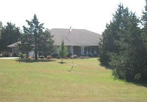 1st image of 530 E Wee Jo Ct