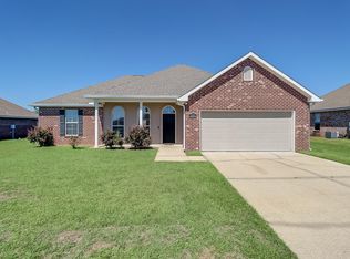 3009 Sydney St, Ocean Springs, MS 39564