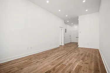 Rented by Cooper & Cooper Real Estate