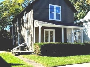 907 Porter St, Waukegan, IL 60085