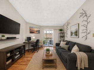 2120 El Paseo St APT 604, Houston, TX 77054