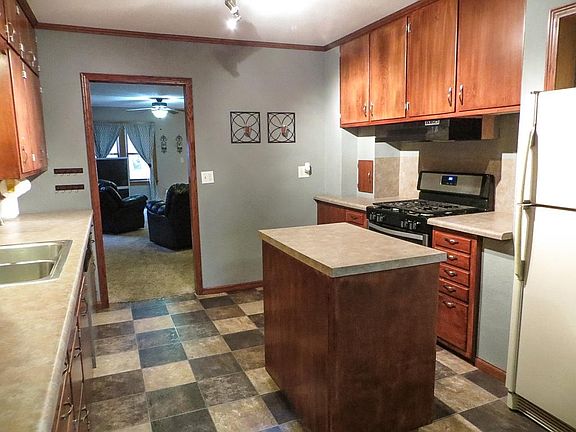 3rd image of 287 N Park Ave