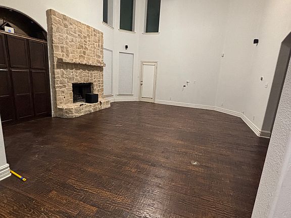 5th image of 1128 Waterford Way