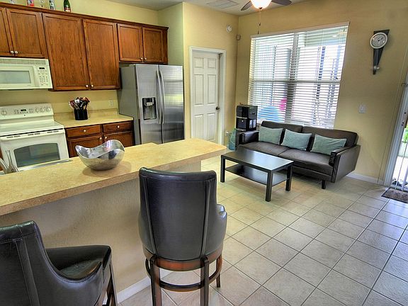 5th image of 2660 Marg Ln
