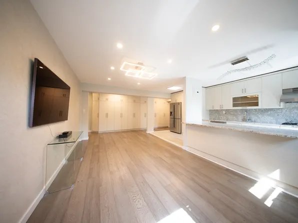 2569 West Second Street image 3 of 43