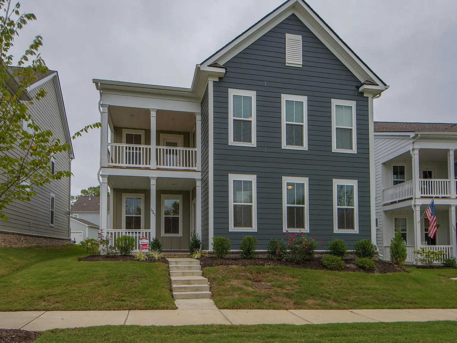 1943 Griffin Dr — Photo 1