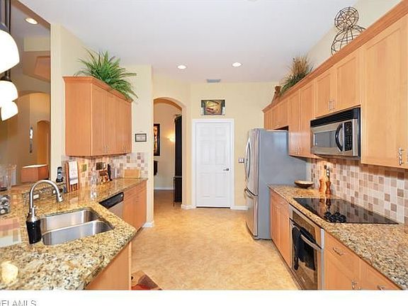 5th image of 14501 Speranza Way