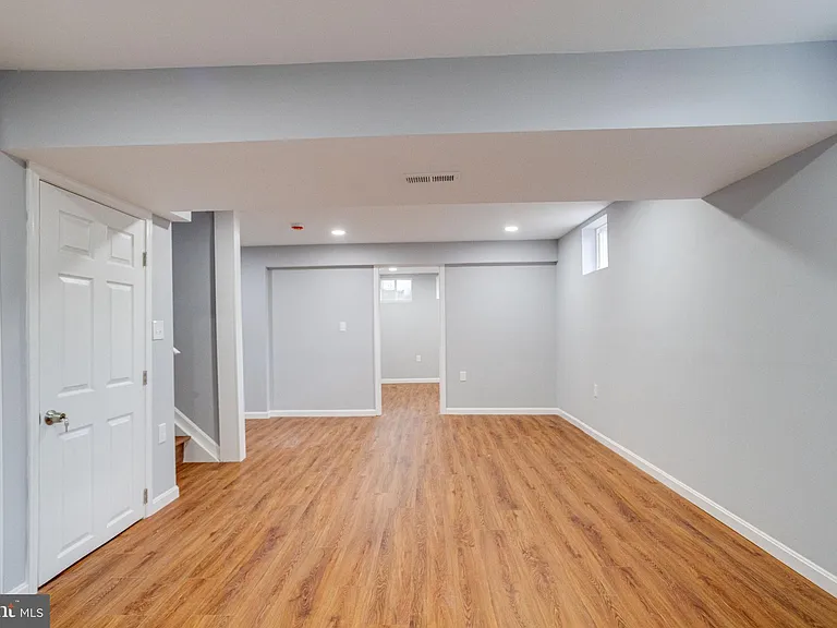 1359 Raleigh Dr — Photo 38