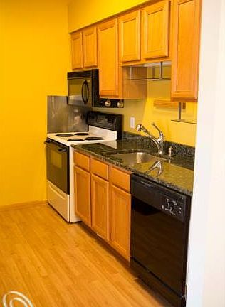 2nd image of 45738 Prairiegrass Ct #77