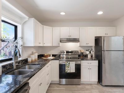 1913 Abbey Road, West Palm Beach, FL, 33415