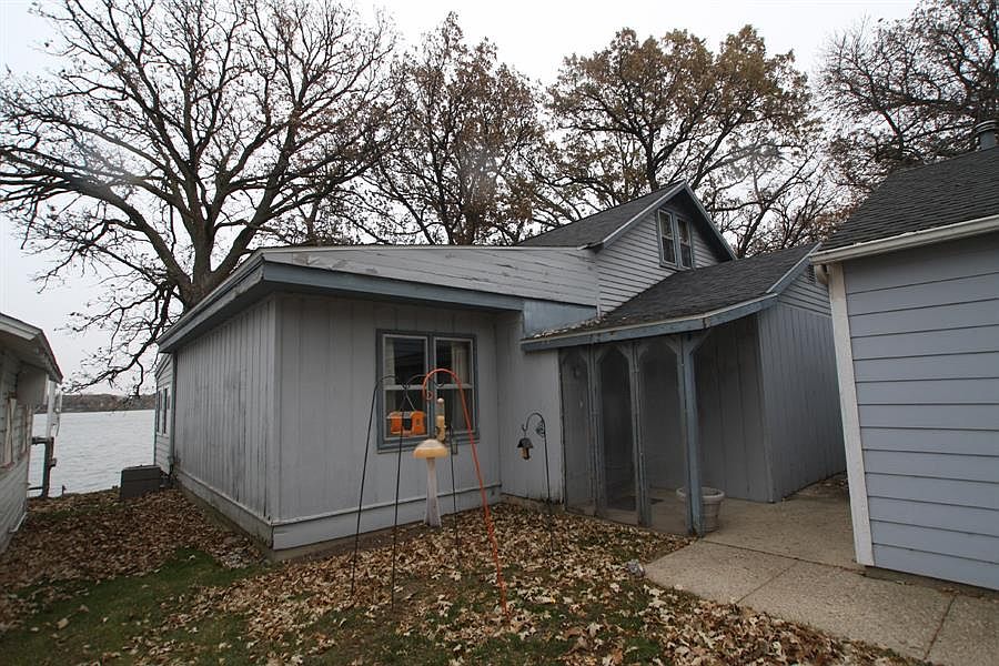 1st image of 527 Hill Ave