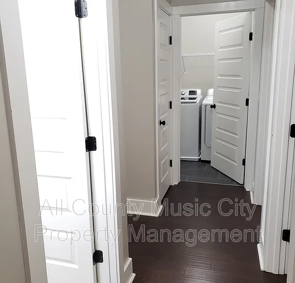 4064 Cedar Cir — Photo 15
