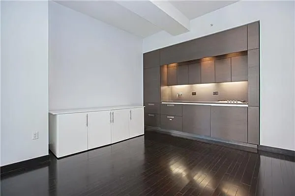 Rented by Nest Seekers International | media 41