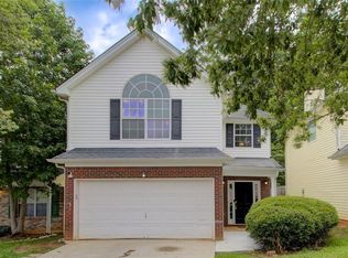 11128 James Madison Dr, Hampton, GA 30228