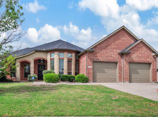 311 Fountain View Ln, Nevada, TX 75173