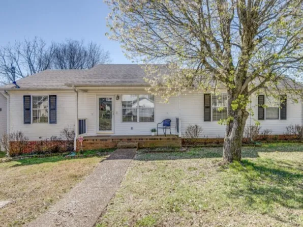 207 Overlook Pl, Columbia, TN 38401