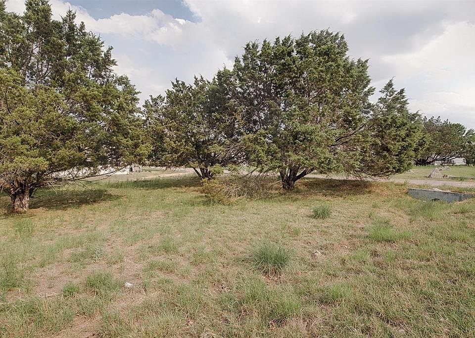 1st image of 200 Apache Dr