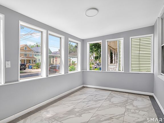 4th image of 343 Greenwich Avenue