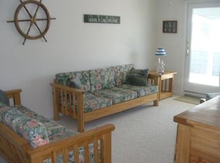 37 N 3rd St, Surf City, NJ 08008
