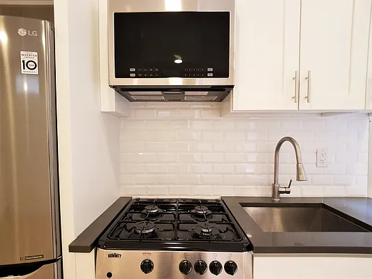 Rented by Citified Realty Group LLC | media 11