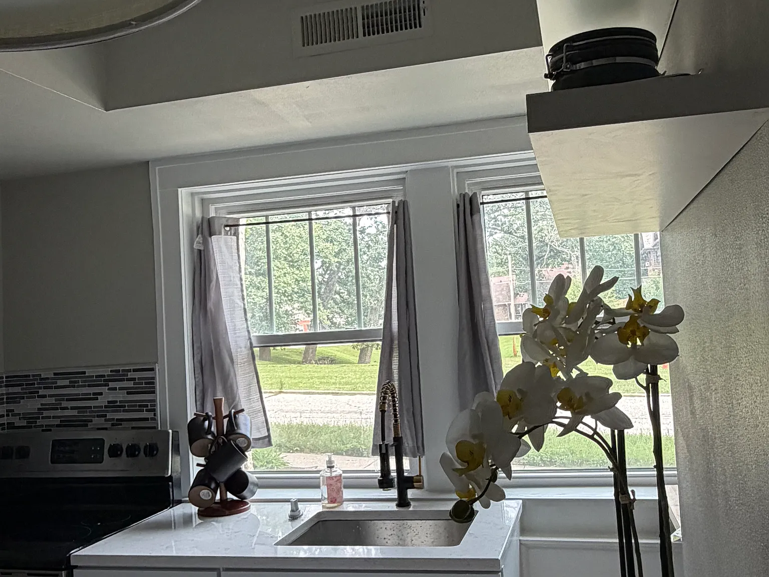 1 bed, 909 sqft, $1,067 — Photo 4
