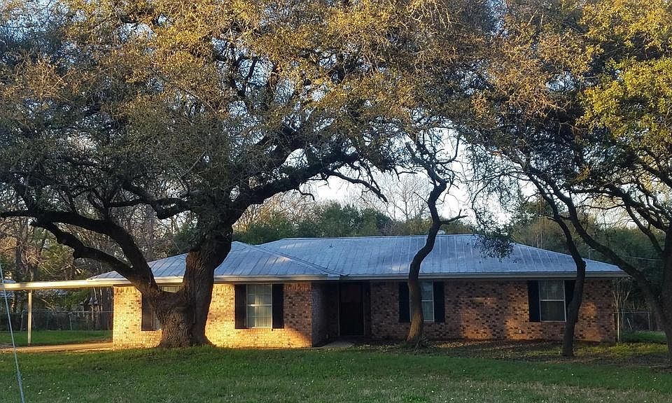 1st image of 767 Friendly Oaks Dr